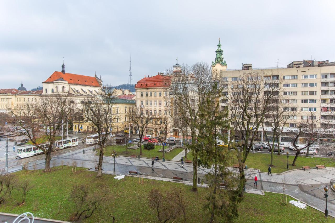Квартира В Центрі На Вулиці Валова 21 Lviv Exterior foto