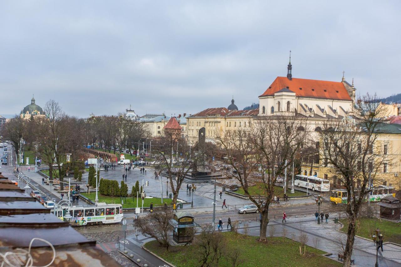 Квартира В Центрі На Вулиці Валова 21 Lviv Exterior foto