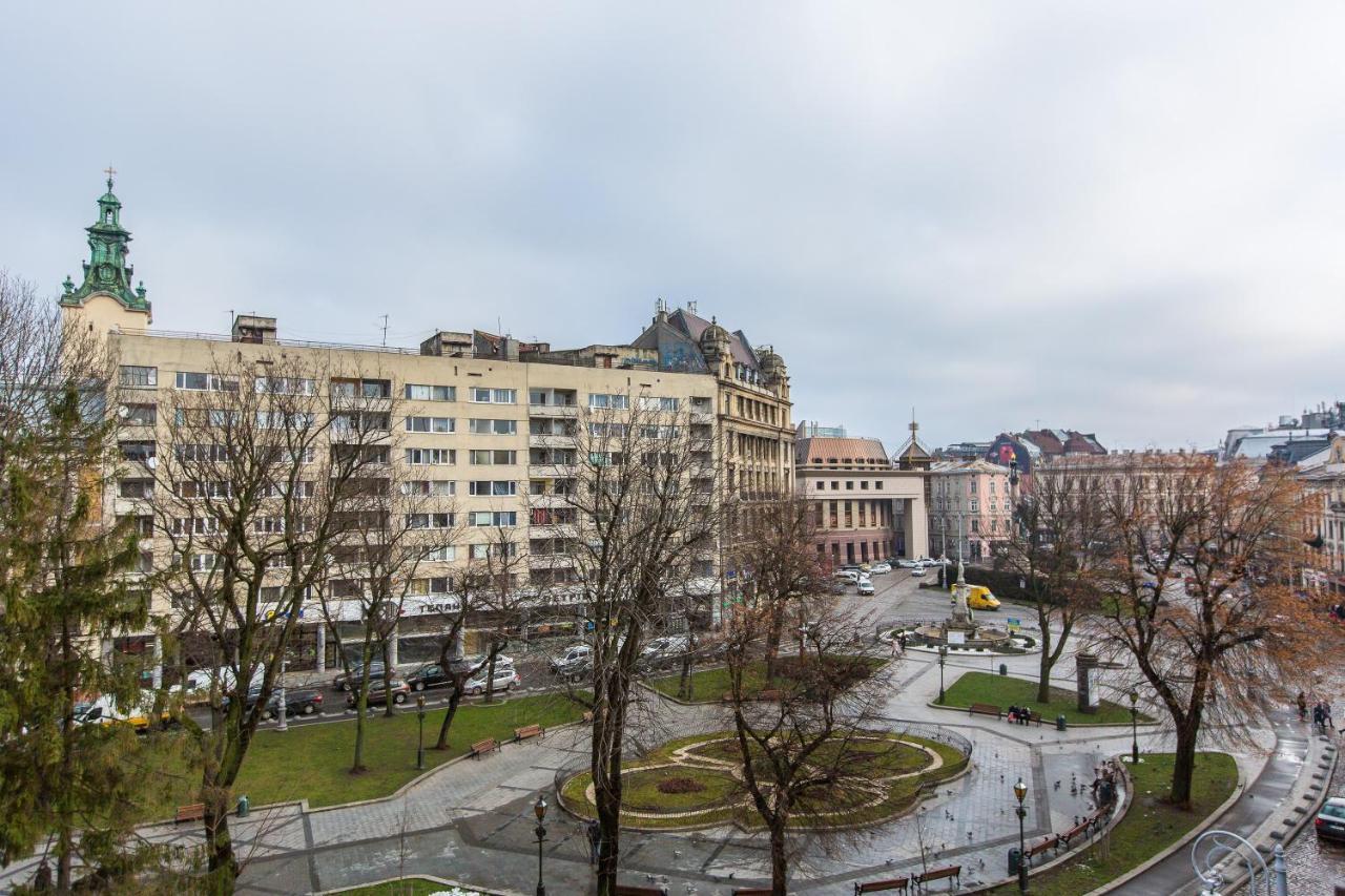 Квартира В Центрі На Вулиці Валова 21 Lviv Exterior foto